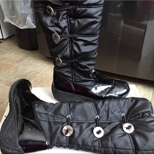 DSW Black Tall Boots with the fur, Size 9